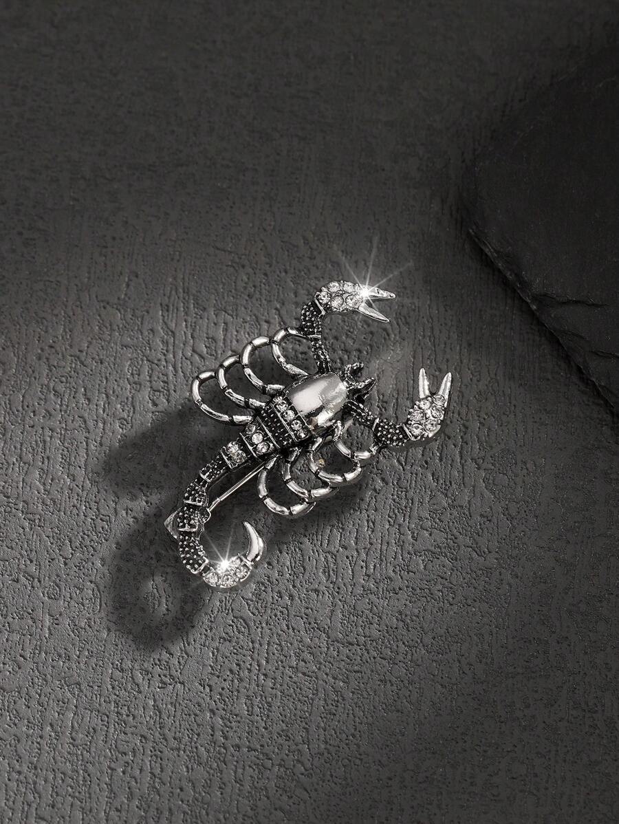 1pc Retro Scorpion Brooch Accessory, Minimalist & Unique Style With Transparent Crystal Decor, Suitable For Men Daily Wear - Antique Silver - View 1