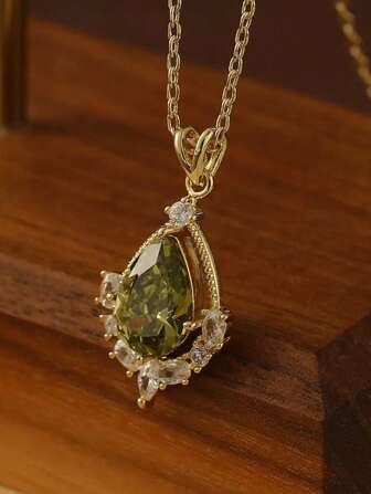 1 pieza de colgante de collar de gota de agua verde oliva estilo francés retro de plata de ley 925, adecuado para que las damas elegantes lo usen como joyería de calidad para fiestas diarias