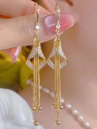 优雅韩版时尚几何钻石形状长流苏耳环，适合女士，百搭全水钻轻质奢华耳环，可修饰脸型