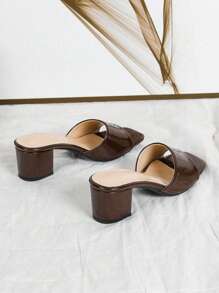 2025 年夏季女士高跟凉鞋，简约粗跟穆勒鞋，搭配连衣裙 - 紅木色 - 查看 5