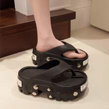 Women's Spring/Summer Thick Sole Slippers, Street Fashion Rivet Decor Platform Slip-On Casual Indoor/Outdoor Flip Flops