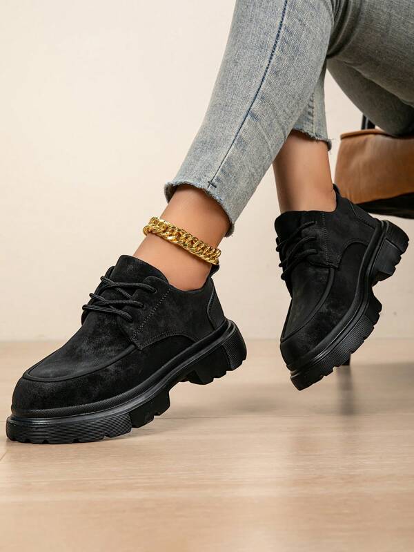2024 Chaussures plates mode femme noires, légères et confortables, mocassins à enfiler, chaussures casual