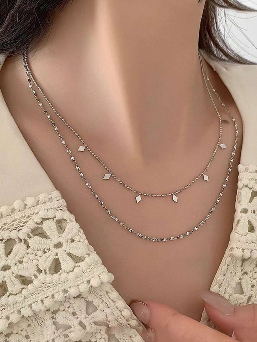 1 件女式不锈钢金色多层钻石形流苏明亮花瓣项链（吊坠珠数量随机分布） - 銀色 - 查看 1