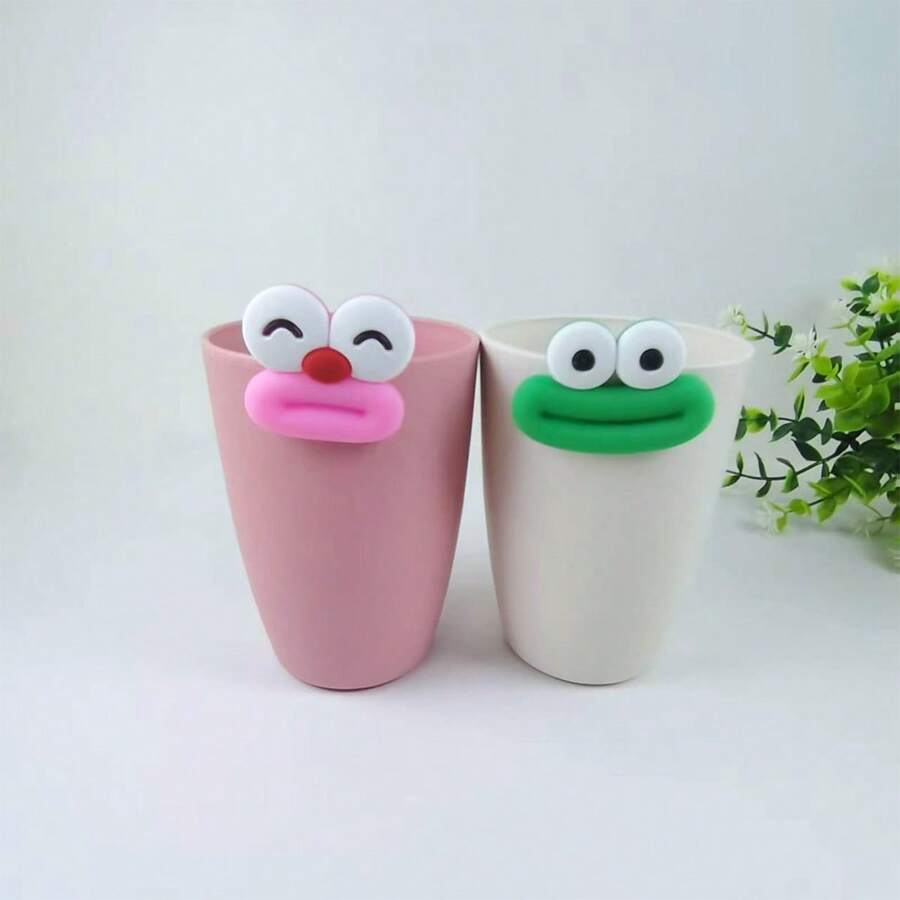 A Plain Plastic Sausage Household Water Cup - Multicolor - View 1