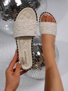 Fashionable Luxury Women Flat Sandals, Pearl And Crystal Decorated Design, Round Toe Style In Multiple Colors, Comfortable Footwear Suitable For Stylish Outfits