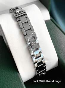 Pablo Raez 1 件银色女士手表奢华女孩华丽女士腕表高品质时尚水钻不锈钢 IPS 镀层顶级矩形水钻正装手表 50 米防水简约时钟女士优雅休闲石英表女士水晶高级派对腕表适合日常使用送给母亲朋友家人的生日礼物 - 均碼 - 查看 5