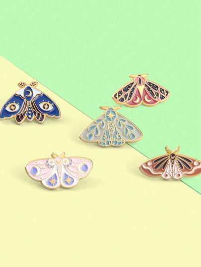 1pc Pastoral Style Cartoon Butterfly & Moth Shaped Enamel Pin Decorative Everyday Accessory Gift