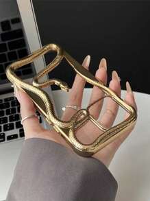 Ốp lưng mềm mạ điện mờ thiết kế hình rắn rỗng sáng tạo tương thích với Apple iPhone 16 Pro Max / 16 Pro / 16, Năm con rắn iPhone 15 mới, tản nhiệt tương thích với iPhone 14/13/12/11, ốp lưng chống sốc cho các cặp đôi chống nước chống rơi chống trầy xước - Vàng - Xem 3