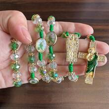 Christliches Ostergeschenk Anhänger Kreuz des Heiligen Judas, mexikanische Halskette - geflochtene Kette mit grünen Kristallperlen, Charm Accessoires für Männer, elegantes katholisches Schmuckgeschenk zum Gedenken an den Heiligen Judas