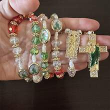 Christliches Ostergeschenk Anhänger Kreuz des Heiligen Judas, mexikanische Halskette - geflochtene Kette mit grünen Kristallperlen, Charm Accessoires für Männer, elegantes katholisches Schmuckgeschenk zum Gedenken an den Heiligen Judas