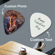 Customized Photo & Text Guitar Picks, Personalized Bass Guitar Accessories, Guitar Picks, Musician Gifts, Guitar Pick Gifts, Mother's Day, Father's Day, Valentine's Day, Christmas Gifts, Ideal Gifts For Women/Men, Friends, Anniversary, Birthday, Autumn, Fall, Winter - Multicolor - View 2
