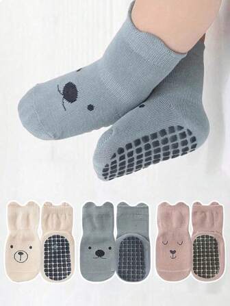 3 双随机混色可爱卡通表情婴儿/幼儿防滑室内地板袜，舒适休闲日常生活