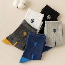 5 Pairs Mixed Men's Crew Socks, Thickened Moisture-Wicking Breathable Sport Socks, Basketball Socks, Color Block Design, Hot Selling, Suitable For Autumn/Winter & Spring/Summer