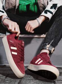 Men's Outdoor Street Style Thick Sole Low-Top Casual Sports Sneakers
