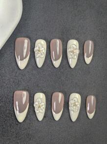 10 piezas de uñas francesas blancas y desnudas con forma de almendra, uñas postizas transparentes con flores 3D, manicura minimalista de moda, adecuadas para vacaciones y uso diario, gran regalo para mujeres y niñas, suministros de uñas hechos a mano - Blanco - Ver 3