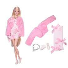 Short Slim Fit Solid Color Sweater With A Beautiful Bow On Top, Playful And Gentle. Wearing A Loose Plush Jacket, It Is Soft And Warm. Put On The White Shoes Again, Sweet Yet With A Winter Atmosphere, Perfect For Daily Shopping Or Dating. Suitable For 11.5-Inch Dolls (Excluding Dolls)