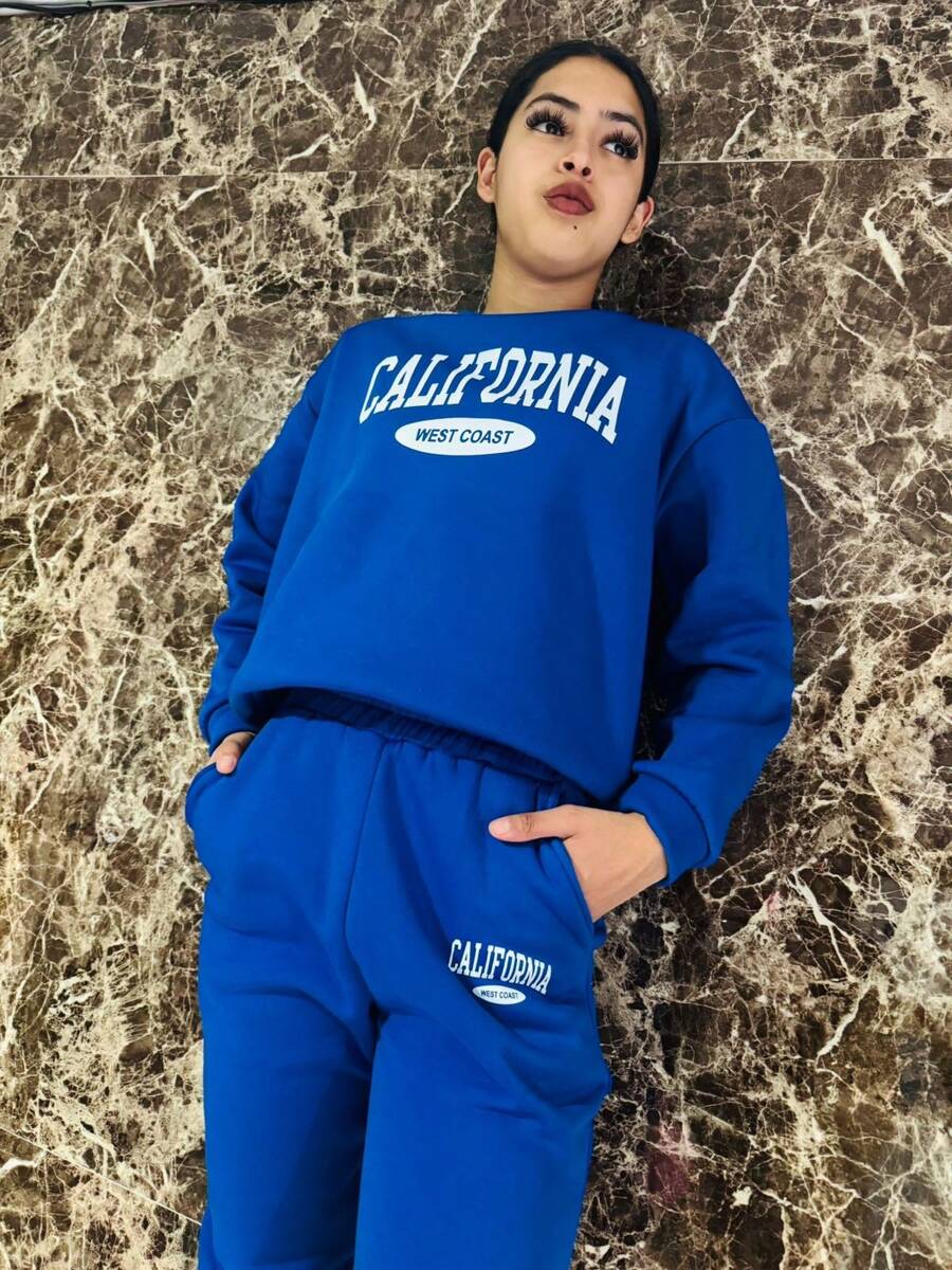 conjunto dama de pans y sudadera cuello redondo con estampado, felpa gruesa, pantalon con bolsas - azul real - Ver 1