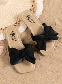 Dziewczęce modne, słodkie, duże, kokardkowe, kwadratowe, płaskie sandały, wygodne, lekkie, wsuwane buty, odpowiednie na letnią plażę, losowy kolor podeszwy, zamów o 1 rozmiar większy
