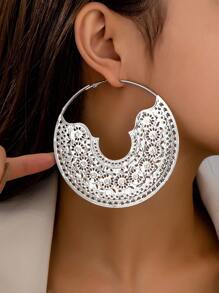1 Pair Vintage Oversized Hollow Floral Pattern Totem Metal Geometric Drop Hoop Earrings For Women