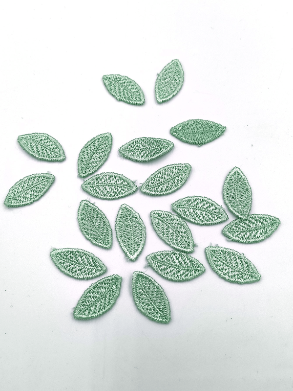20 قطعة رقعة ديكورية مطرزة على شكل أوراق خضراء للملابس والأعمال اليدوية المنزلية
