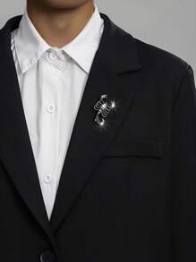 1pc Retro Scorpion Brooch Accessory, Minimalist & Unique Style With Transparent Crystal Decor, Suitable For Men Daily Wear - Antique Silver - View 2