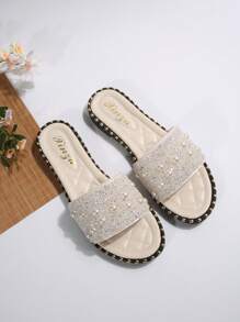 Fashionable Luxury Women Flat Sandals, Pearl And Crystal Decorated Design, Round Toe Style In Multiple Colors, Comfortable Footwear Suitable For Stylish Outfits