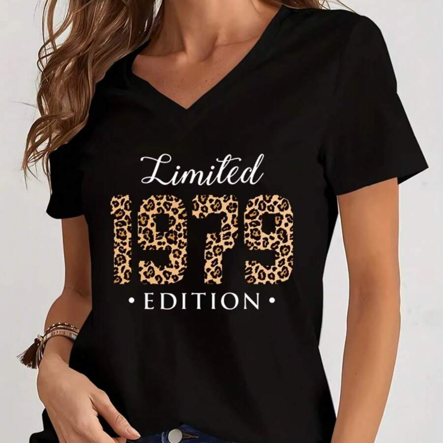 Helvetica Angelica Eliza And Peggy (White On Black) T-Shirt Graphics Aesthetic Clothes Korean Fashion Graphic T-Shirts For Women