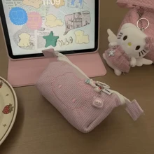 Sanrio 1 pièce Étui cosmétique en velours côtelé Hello chat de Sanrio, grande capacité, trousse à maquillage, sac à crayons avec imprimé aléatoire, pour vacances, plage, salle de bain, chambre, grande capacité