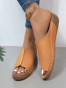 Plus Size Women Fashion Casual Wedge Heel Holiday Slippers - Brown - View 5