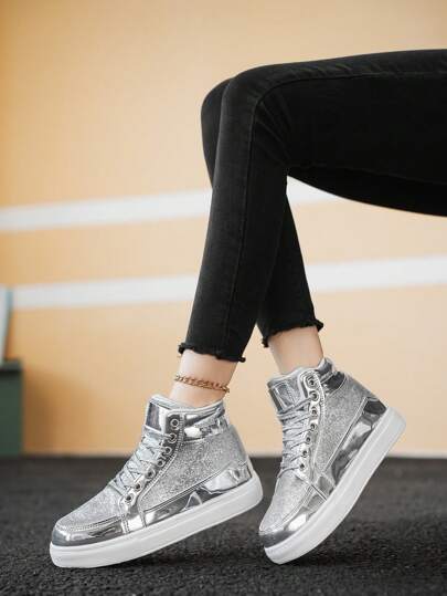 女士简约亮面个性化平底高帮运动鞋，轻便休闲户外派对舞鞋，街头时尚系带大码运动鞋