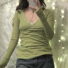 Women Y2k Fairy Grunge Shirts Crop Tops Vintage Long Sleeve V Neck Basic Slim Fit T Shirt Going Out Blouse Tops Streewear 2000s E-Girl Harajuku Aesthetic Clothes Spring Fall Summer Outfit - 綠色 - 查看 3