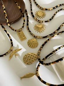 Peri'sbox Europe And America Exaggerated Gold Plated Heart Sun Pendant Necklace Vintage Leopard Print Necklaces For Women - B - View 4