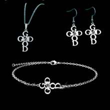 4 件不锈钢“Amazing Grace”手链、项链、耳环首饰套装，Faith English 钛钢优雅配饰 - 4件套 - 查看 5