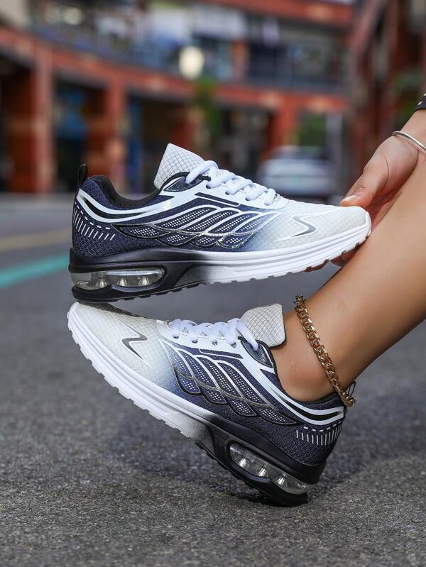 Nuevos zapatos casuales deportivos de moda para danza, zapatos versátiles para mujer de suela gruesa con amortiguación de aire, cómodos, ligeros, con cordones y slip-on, transpirables, con efecto degradado y suela antideslizante que aumenta la altura, para comercio transfronterizo de talla grande.
