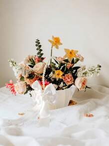Satin White Bow Faux Pearl Wedding Flower Basket, Create A Romantic Wedding, Ideal For New Year Decoration And Gift-Giving