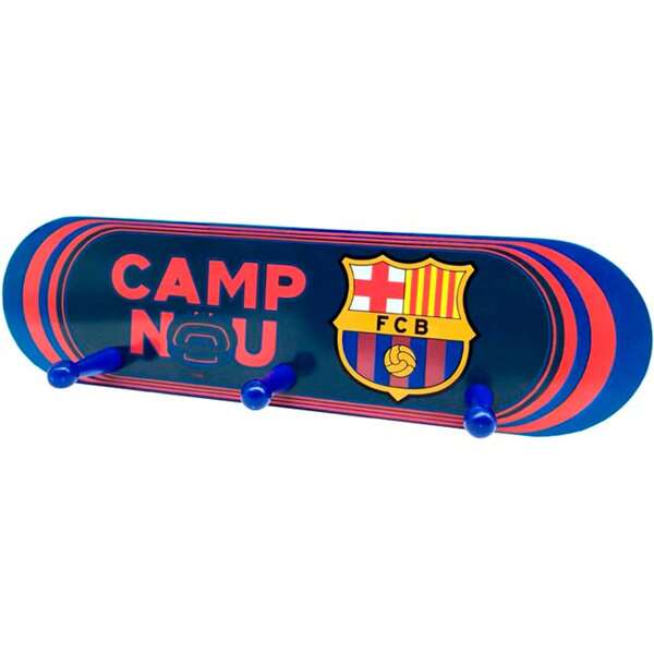 FC Barcelona F.C. Barcelona Houten Kapstok Gladde en Natuurlijke Afwerking - F.C. Barcelona Houten Kapstok Eenvoudig te Installeren en Genoeg Ruimte om Jassen, Tassen en Andere Accessoires op te Hangen ⚫ GRATIS Verzending ✅ 24/48u Levering naar Spanje (vasteland)