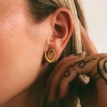 2PCS Spiral Simple Saddle Plugs Hangers Tunnels Gauges For Stretched Lobe Ear Piercing Women Body Jewelry Dilations