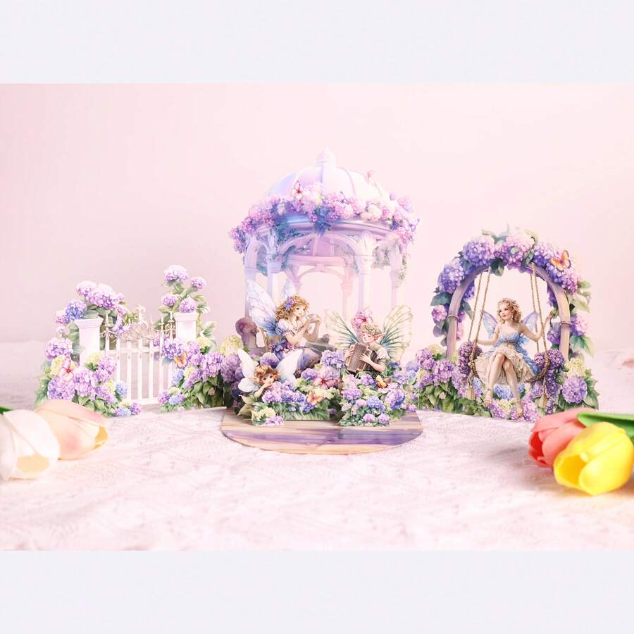 这款城堡双门弹出式贺卡配有精美的信封，无论是送给孩子以激发他们的童话幻想还是赠送给朋友以表达美好的祝愿，都是绝佳的选择。