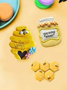 1pc Stainless Steel Bee Series Cookie Cutter, Honeycomb, Honey Pot, Bee Shaped Cake Mold DIY