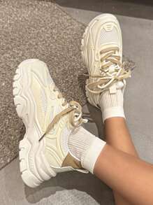 2025 New Korean Style Women Versatile Thick Sole Casual Lace-Up Breathable Sneakers