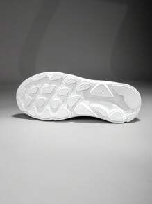 Giày thể thao đế dày tăng chiều cao cho nam 2025 mới, giày thể thao ngoài trời đế dày thoải mái chống trượt lưới thoáng khí mũi tròn cổ thấp buộc dây, đi bộ đường dài ngoài trời thường ngày, phù hợp với mọi mùa, nhẹ - trắng - Xem 7