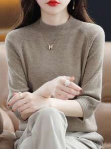 Fashionable Temperament Casual Short-Sleeved Sweater Summer 2025 New Loose And Slim-Fitting Round-Neck Half-Sleeve Women's - Oatmeal - View 2