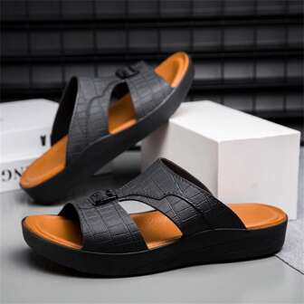 2025 New Style Men's Slippers, Fashionable Brand Net Celebrity Indoor Non-Slip Solid Black Plus Size Beach Casual Sandal
