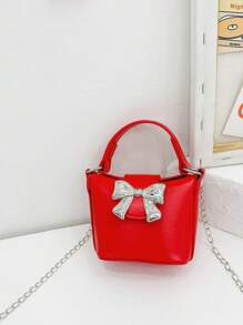 1 pieza Bolso de cubo mini portátil de unicolor PU con diseño de mariposa, estilo coreano versátil con cadena para el hombro y bolso bandolera, correa para el hombro casual y cómoda, estilo largo y versátil que no es exigente, adecuado para uso diario, apropiado para compras y viajes diarios de chicas.