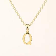 1 件优雅法式简约镂空字母设计 A-Z 项链，铜镀金字母吊坠锁骨链，精致百搭的日常佩戴礼物