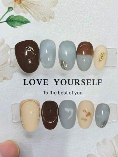 10 Stück handgefertigte ovale braune Kontrastpressnieten, mit luxuriösem hochwertigem lichtempfindlichem Glanz behandelt, handgefertigte Acryl-Fake-Nägel mit Heißprägeverfahren, geeignet für den täglichen Gebrauch von Frauen verschiedener Stile, können als Geschenknagelzubehör verwendet werden