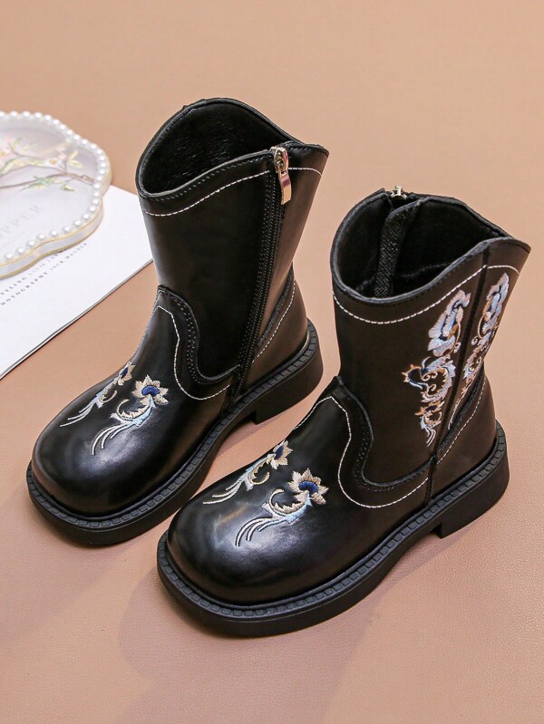 1 par de botas de media pantorrilla antideslizantes de goma con suela suave y bordado para niños, botas versátiles de moda de tacón bajo, primavera y otoño