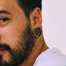 2PCS Spiral Simple Saddle Plugs Hangers Tunnels Gauges For Stretched Lobe Ear Piercing Women Body Jewelry Dilations