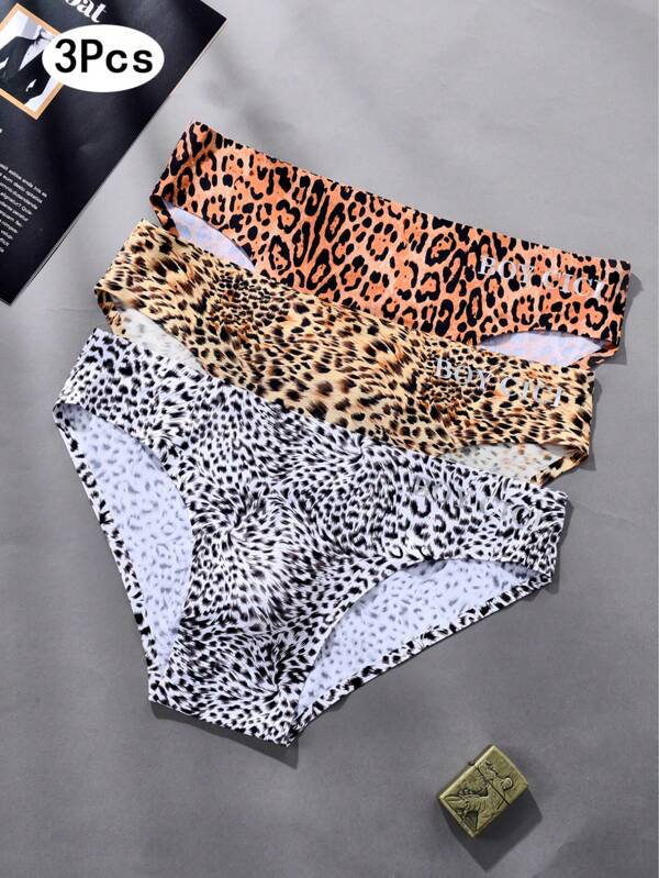 paquete de 3 calzoncillos bóxer para hombre con sostén 3D, estampado de letra sexy y de leopardo, de seda fría