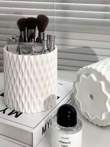 化妆刷架，360°旋转化妆刷收纳盒，5 槽塑料旋转铅笔收纳盒，梳妆台化妆品展示容器，浴室桌口红美容工具，梳子简约风格赋予这款旋转收纳盒多功能外观，可与任何办公室、家庭或学校装饰相结合。